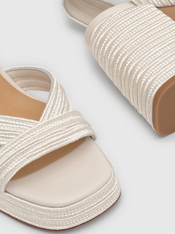 Castañer - Sandalias en beige
