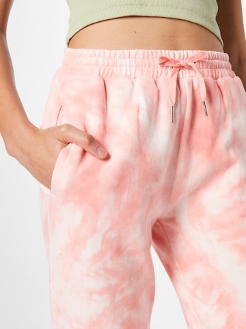 Regular Pantaloni de la Frogbox pe roz