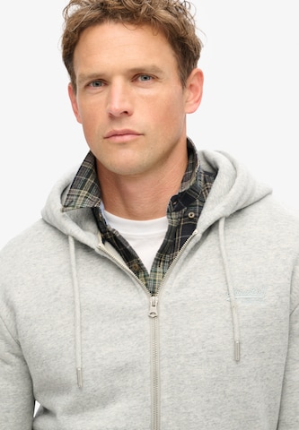 Veste de survêtement 'Essential' Superdry en gris