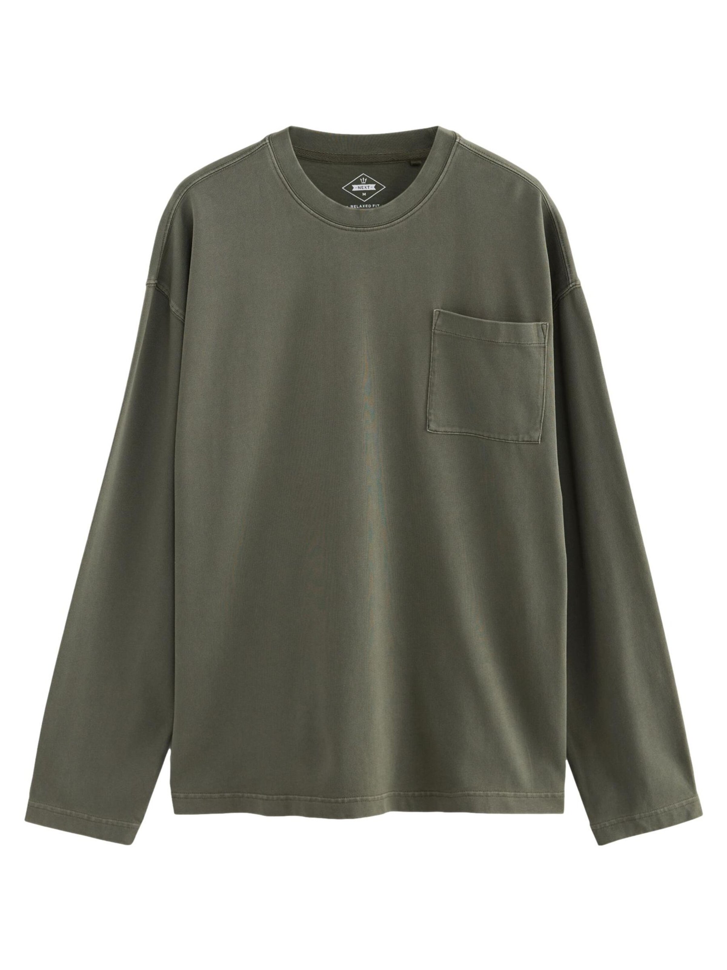 Tricou de la Next pe verde: față