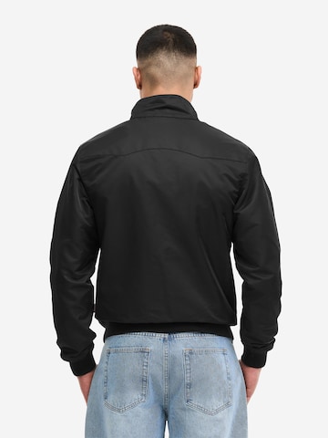 LONSDALE - Chaqueta de entretiempo 'Akeld' en negro