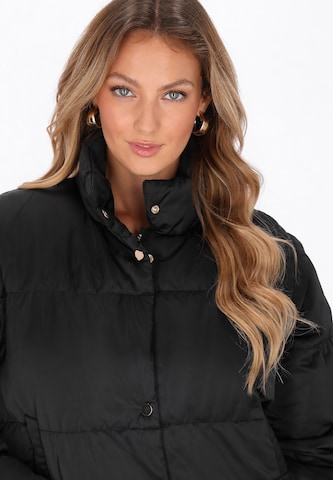 faina Winterjacke in Schwarz
