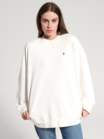 NOWIHT Sweatshirt 'Linnea' in Wit