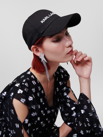 Karl Lagerfeld Cap in Schwarz: predná strana