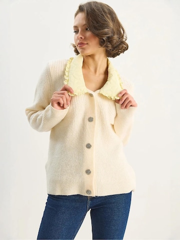 Giacchetta di Bianco Lucci in beige