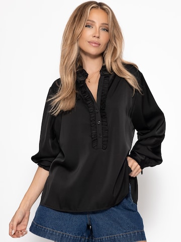 SASSYCLASSY Blouse in Black: front