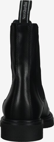 Nero Giardini Chelsea Boots in Black