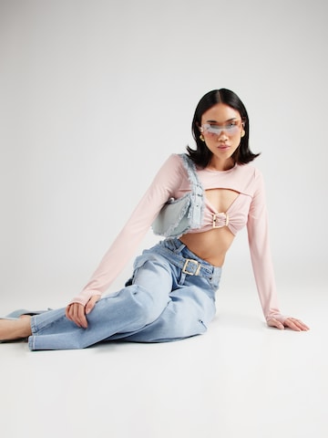 Hoermanseder x About You Shirt 'Arven' in Pink