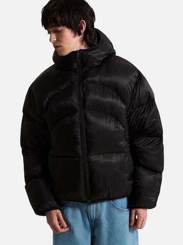 Veste d’hiver 'VANS HAWKINGS PUFFER GIUBBINO' VANS en noir
