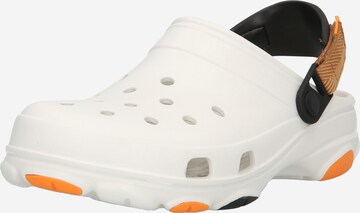 Crocs Clogs 'Classic' in Weiß: predná strana