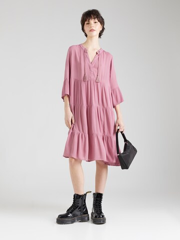 Robe Eight2Nine en rose