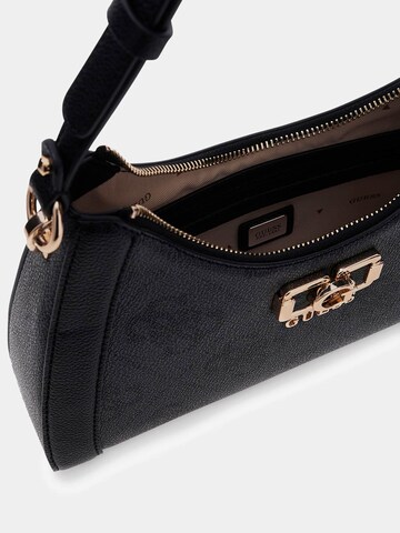 GUESS Schultertasche 'Karnilla' in Schwarz