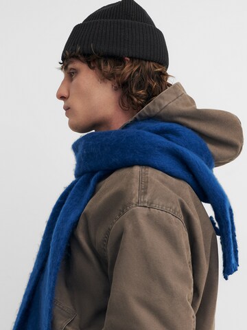 Pull&Bear Beanie in Black