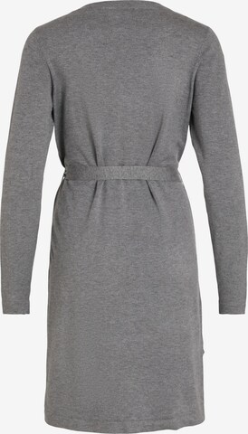 VILA - Vestido de malha em cinzento
