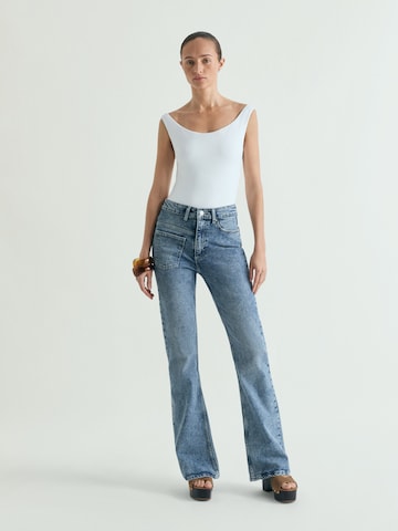 Scalpers Буткат Джинсы ' ' в Синий: спереди