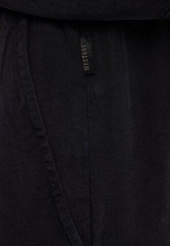 MUSTANG Loosefit Hose in Schwarz