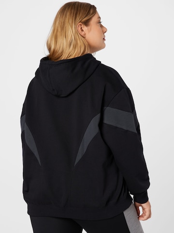 Nike Sportswear Sweatshirt in Schwarz