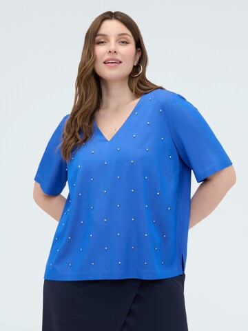 Fiorella Rubino Blouse in Blue: front