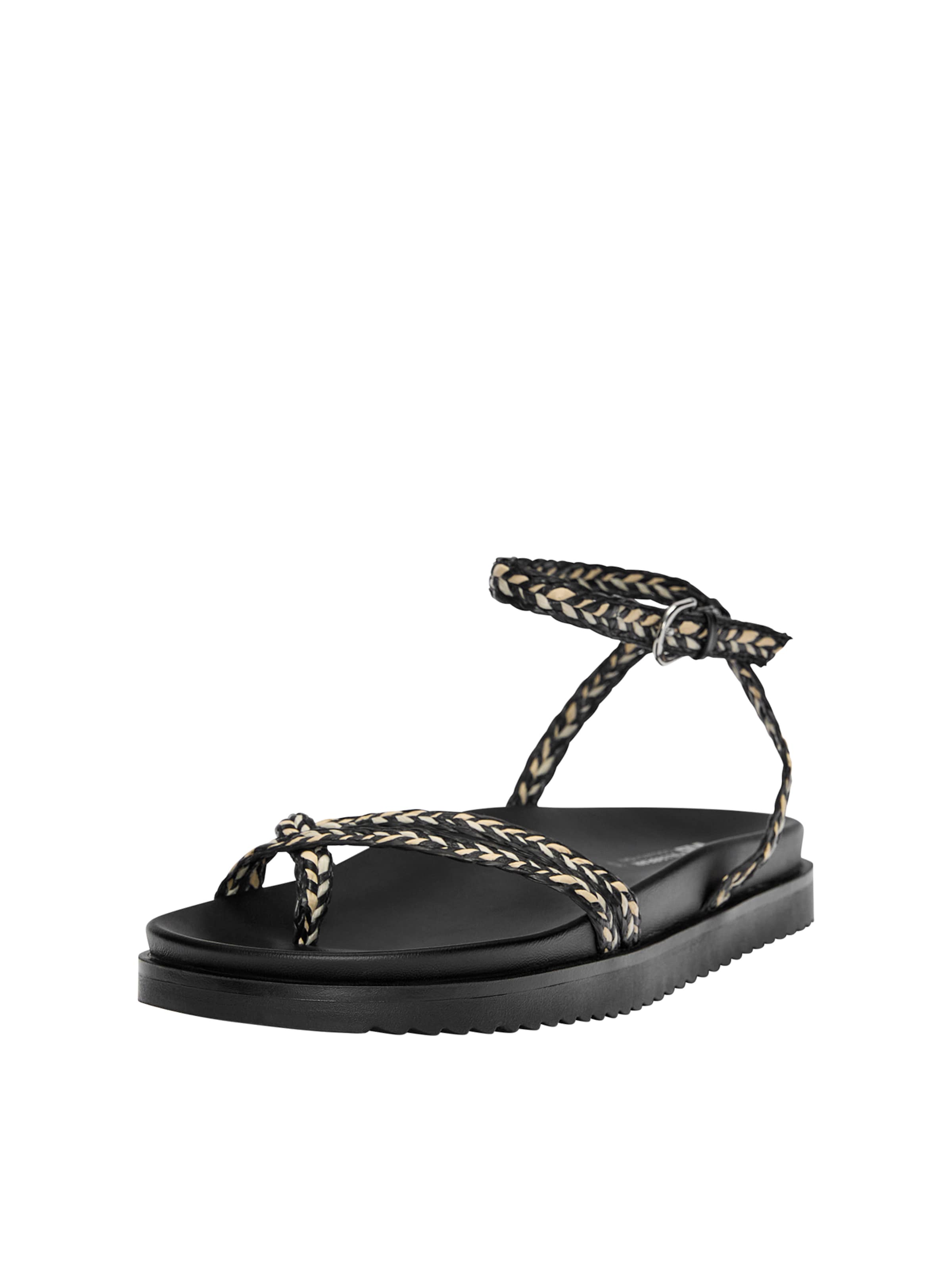 Pull&Bear Varvastossut värissä musta: etupuoli