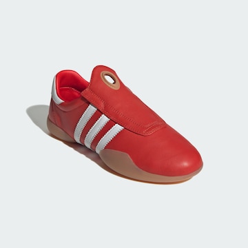 ADIDAS ORIGINALS Slip-on 'Taekwondo Mei' in Red