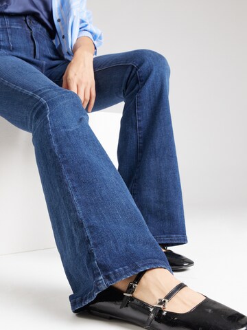 Free People Flared Jeans 'JAYDE' in Blau
