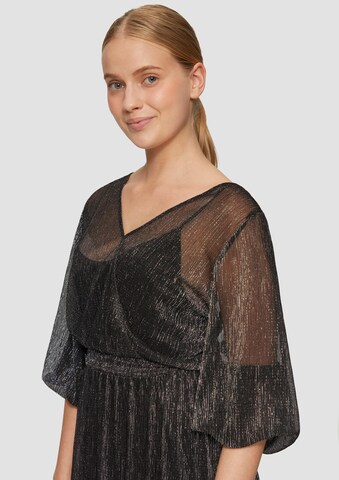 Robe s.Oliver en gris