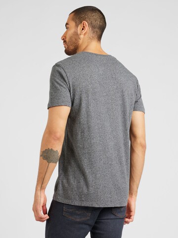 Superdry Tapered T-Shirt in Grau