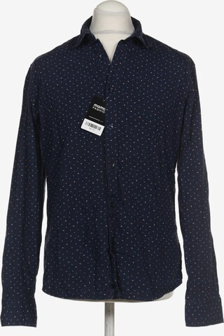 Jules Button Up Shirt in L in Blue: front