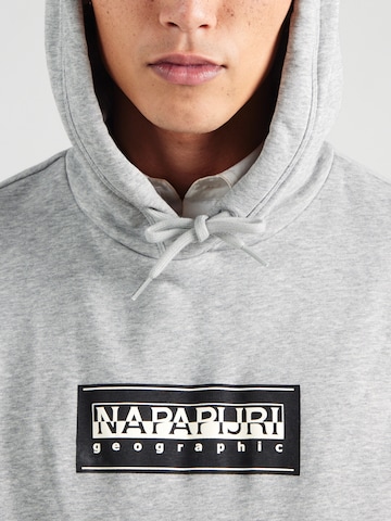 NAPAPIJRI Sweatshirt i grå