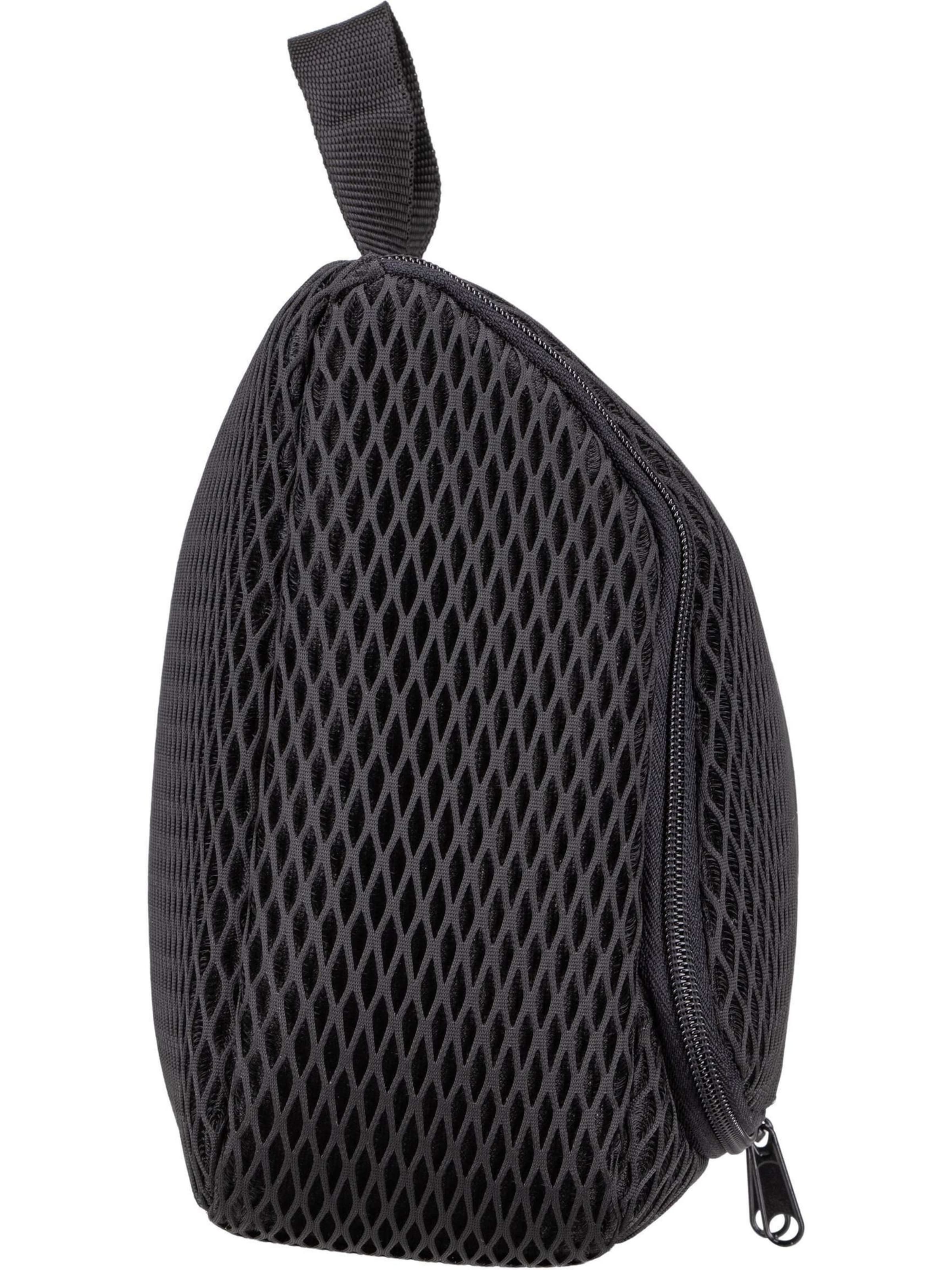 REISENTHEL Toiletry Bag in Black
