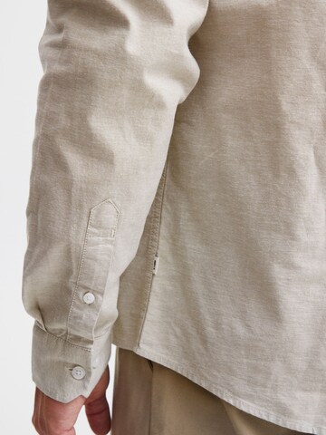 !Solid - Ajuste regular Camisa 'Val' en beige