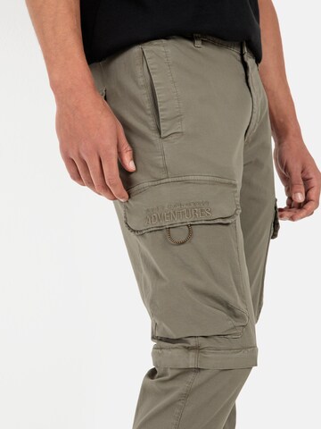 CAMEL ACTIVE Tapered Tapered Fit Zip-off Cargohose in Grün