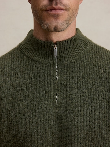 DAN FOX APPAREL Neulepaita 'Gabriel' värissä vihreä