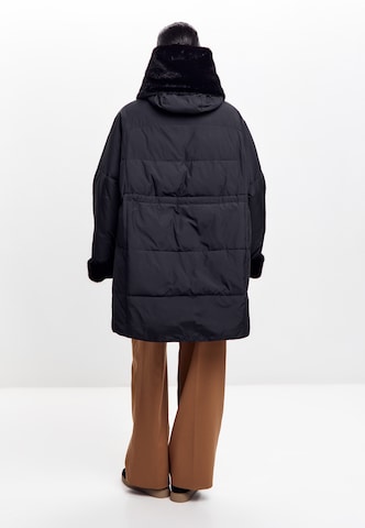 CESARE GASPARI Winter coat in Black