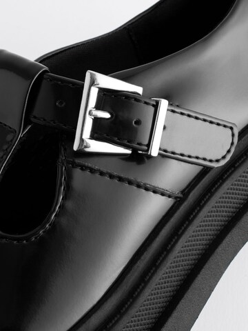 Scarpa bassa di Next in nero