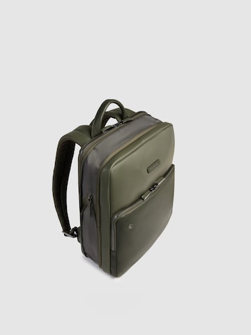 Piquadro Backpack in Green