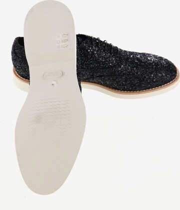 Doucal's Flats & Loafers in 38 in Black