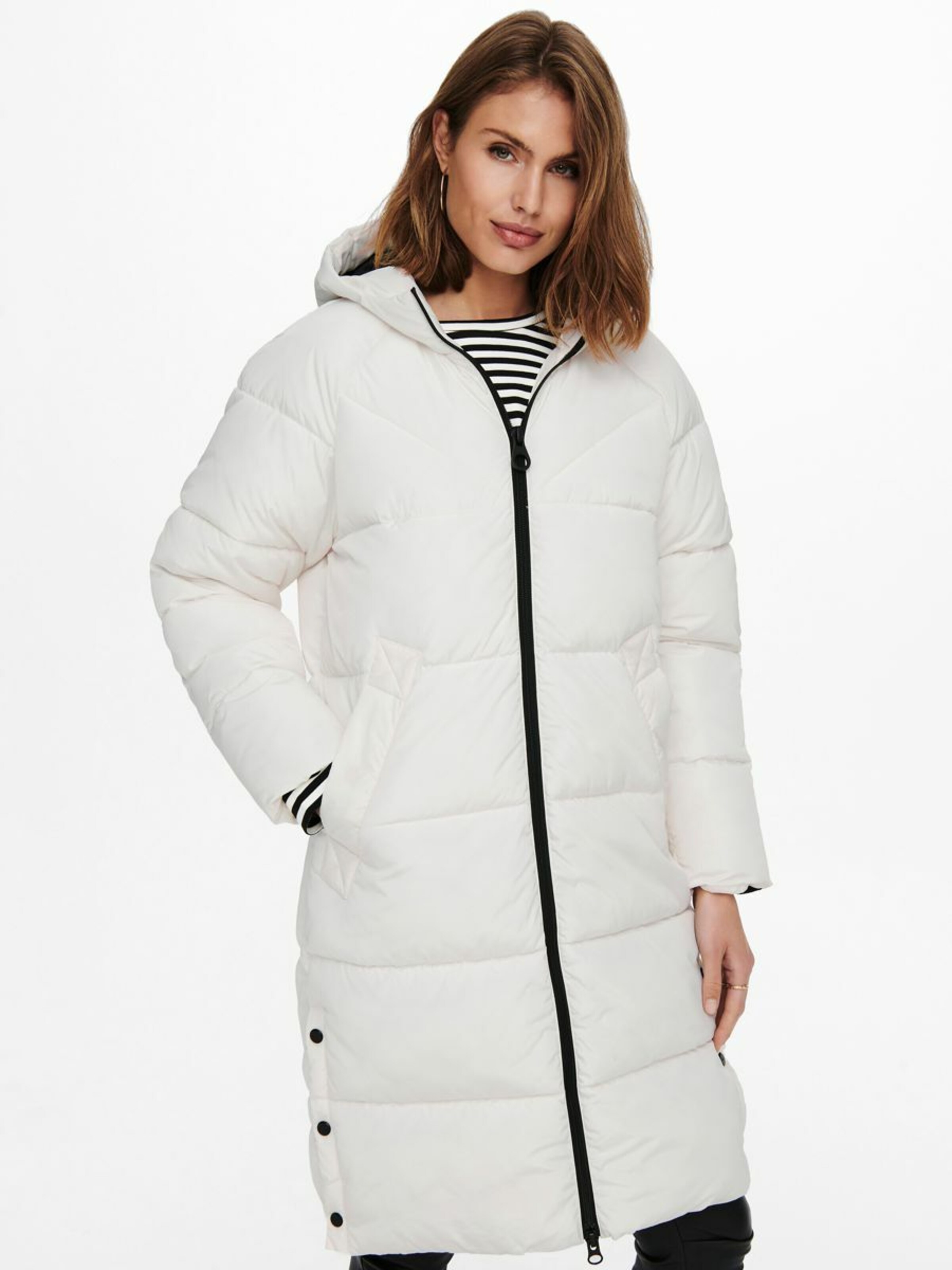 Vêtements Manteau d’hiver Amanda ONLY en Blanc Naturel 