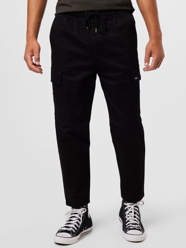 tigha Cargo Pants 'Kaleo' in Black | ABOUT YOU