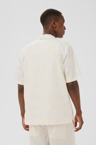 Matinique Regular fit Overhemd 'MAklampo' in Wit