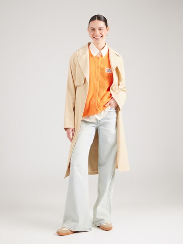 AMERICAN VINTAGE Pletená vesta – oranžová