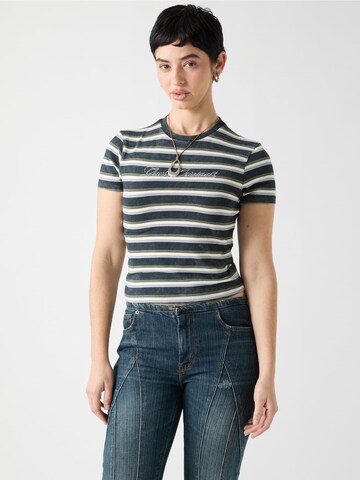 GUESS Shirt in Black: front