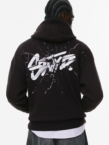 Sweat-shirt Pull&Bear en noir : devant