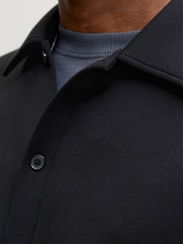 JACK & JONES Comfort Fit Hemd in Schwarz