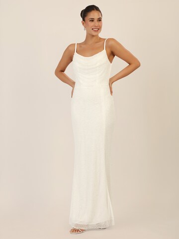 APART Evening Dress in White: front