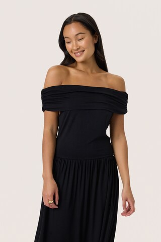 SOAKED IN LUXURY Dress 'Hanadi' in Black