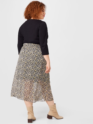 Esprit Curves Skirt in Black