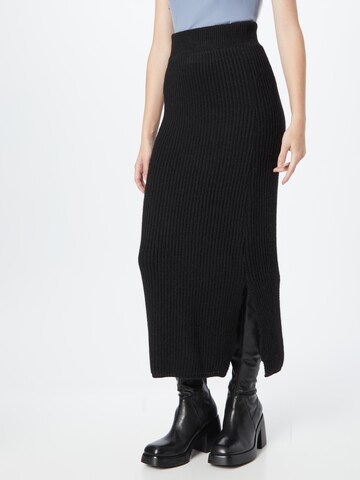 Karo Kauer Skirt in Black: front