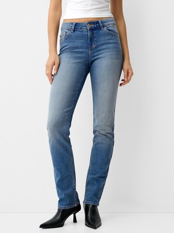 Bershka Slim fit Jeans in Blue: front