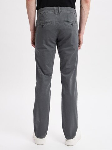 Finshley & Harding Slimfit Hose 'Dylan' in Grau